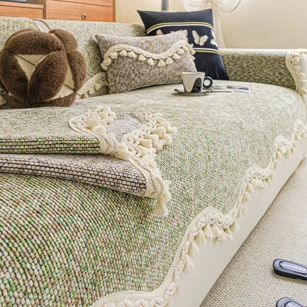 Chic Chenille Bouclé rutschfeste Couchabdeckung mit welligem Fransenbesatz