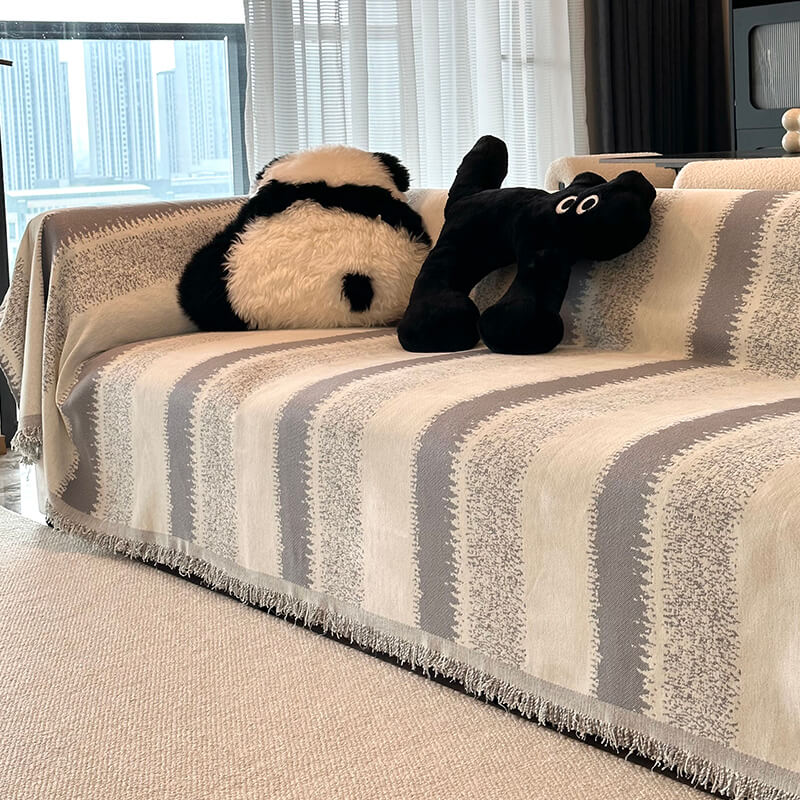 Trendy gestreifter Chenille-atmungsaktiver Sofaschutz-Couchbezug